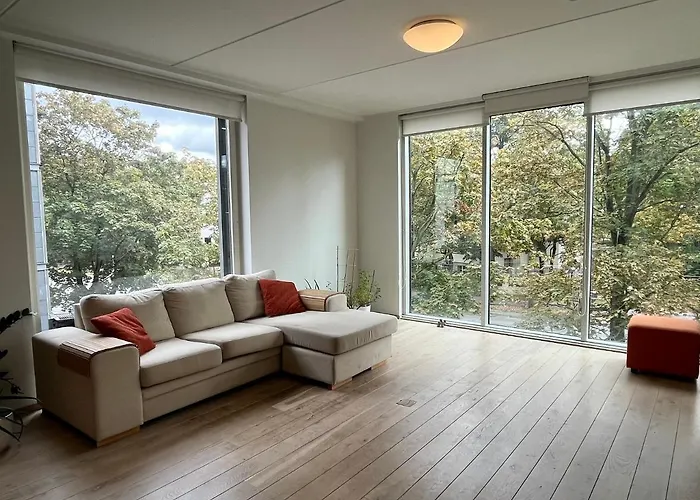 Fabulous Location * 塔林