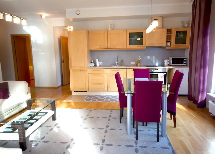 Fabulous Location * 塔林